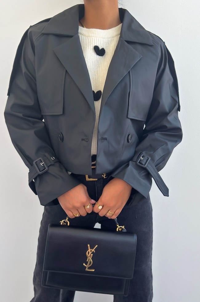 Crop trench Vicky