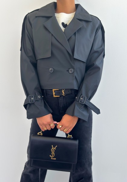 Crop trench Vicky