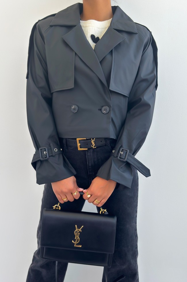 Crop trench Vicky